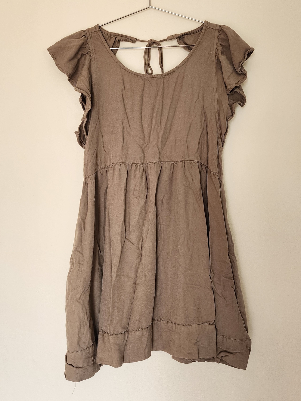 Beyond Words Dress Women Medium Brown Ruffle Sleeve Tie Back Mini Pocket Casual